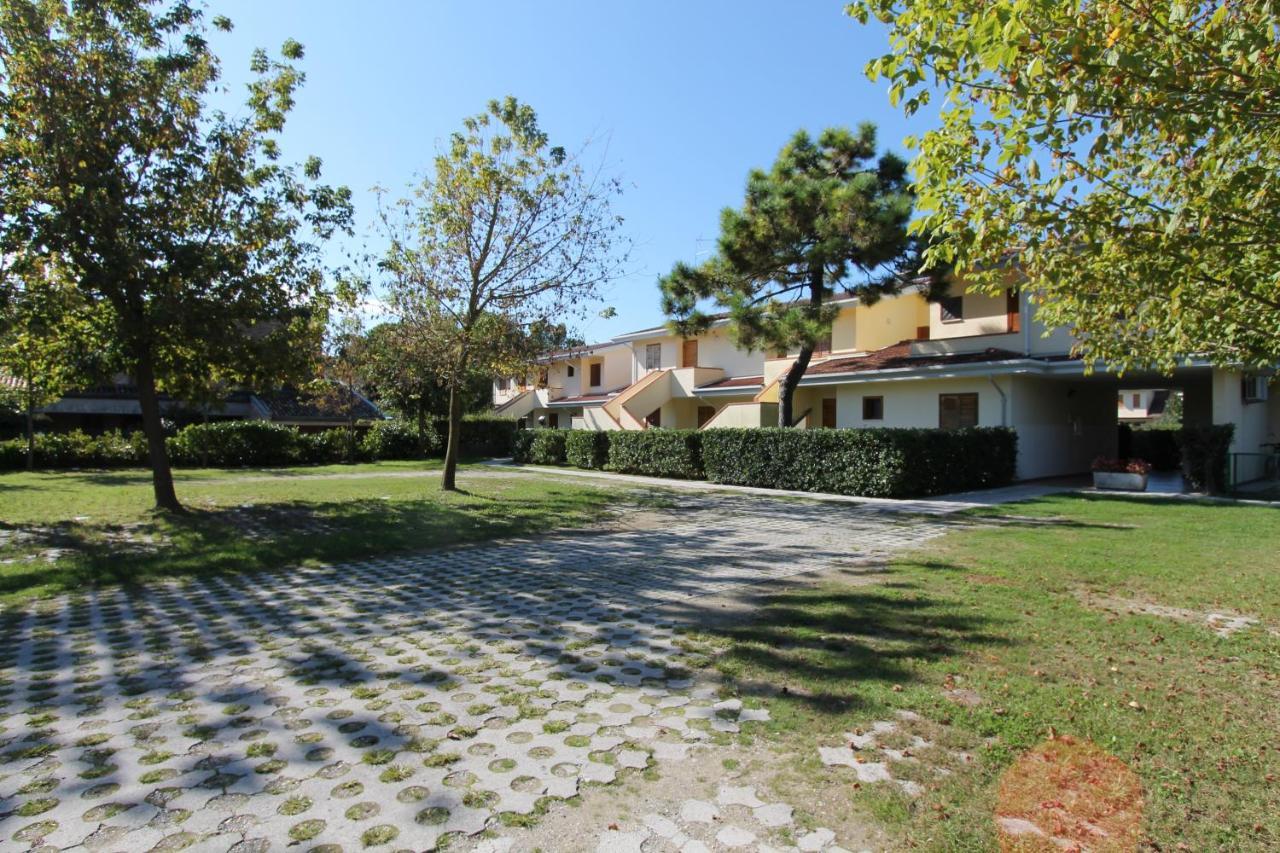 Appartamenti Loriana Bibione Exterior photo